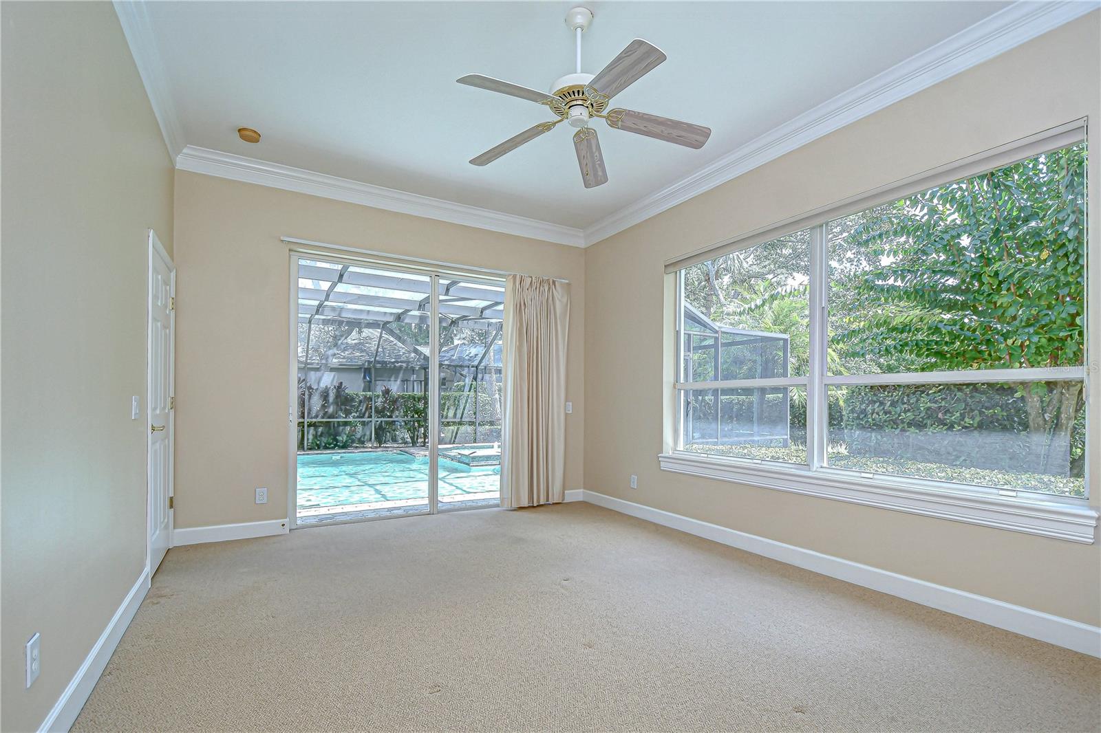 GREY OAKS - Residential