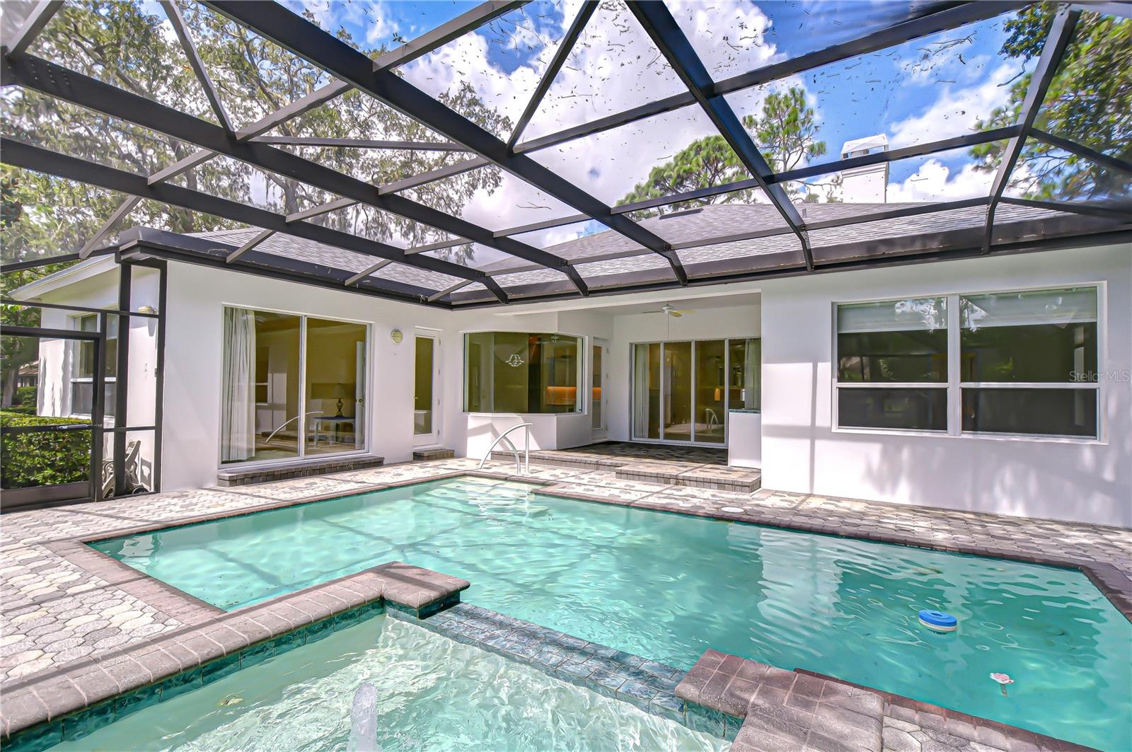 GREY OAKS - Residential
