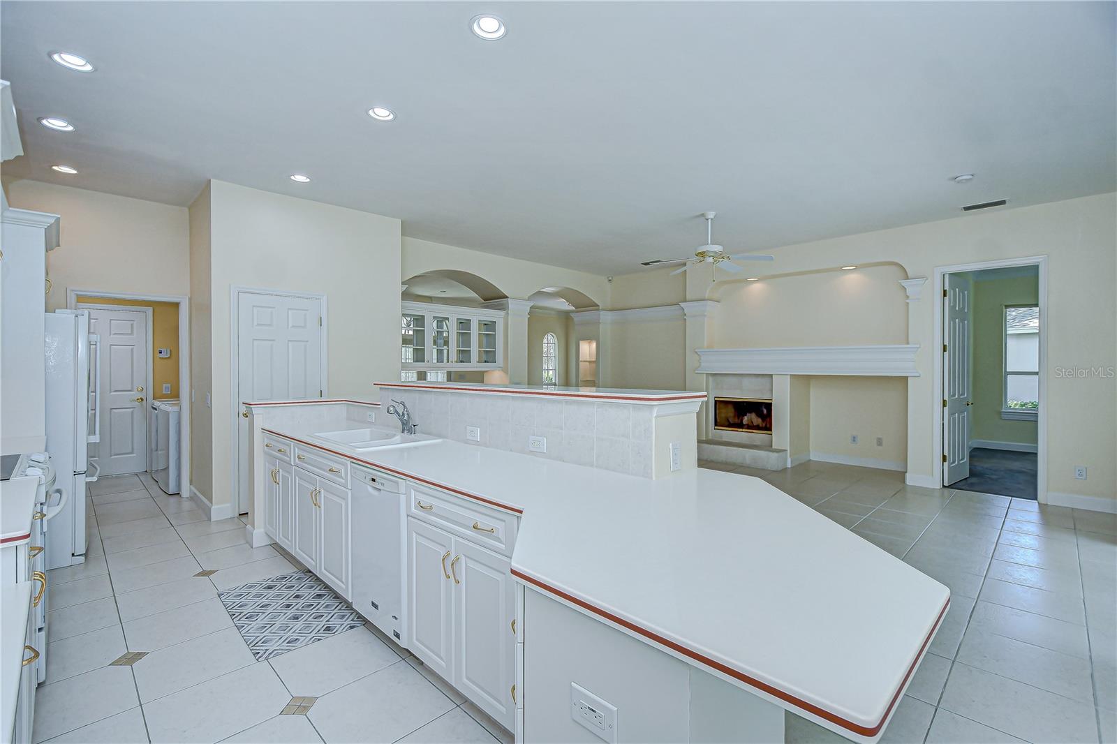 GREY OAKS - Residential