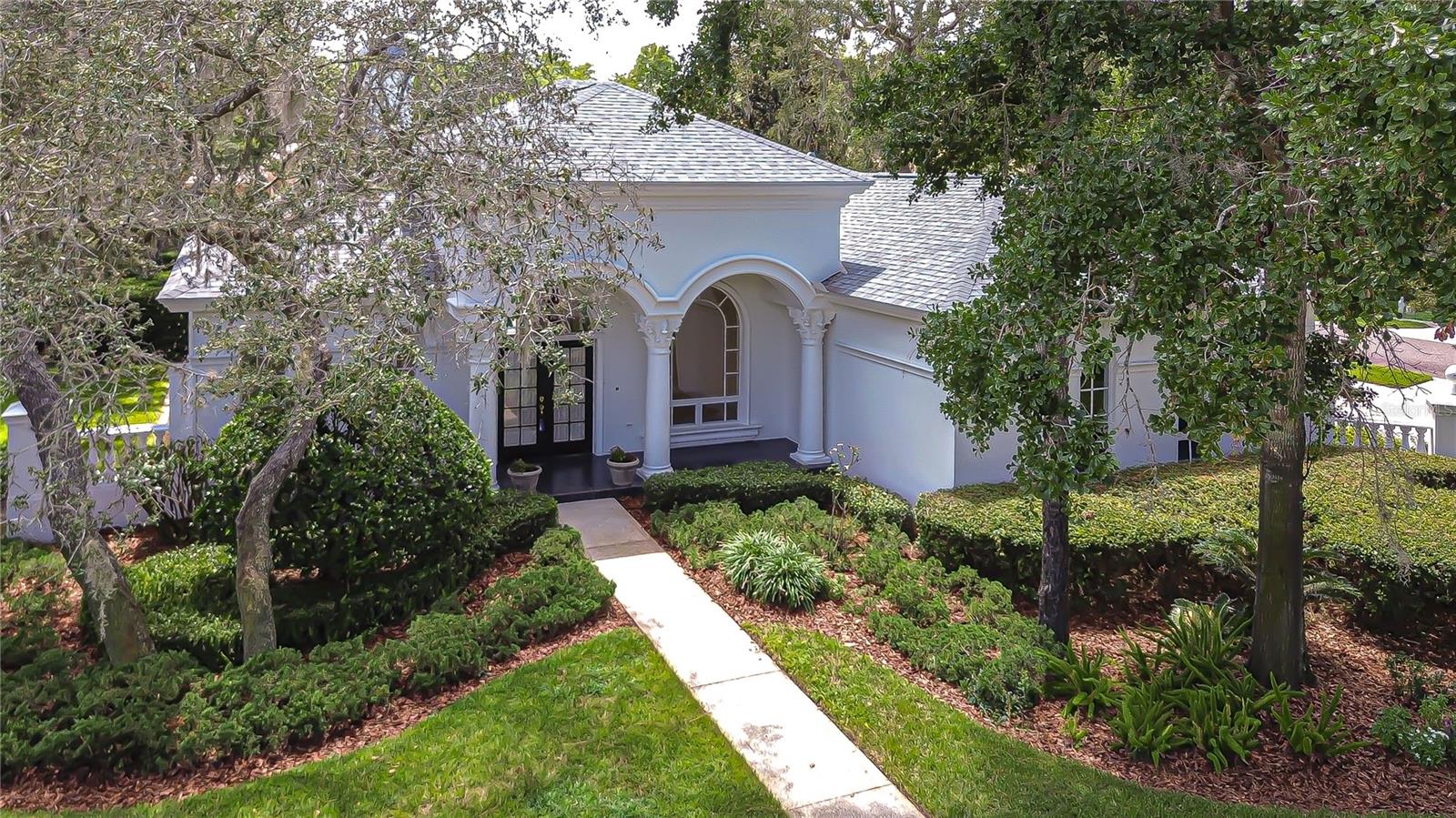 GREY OAKS - Residential