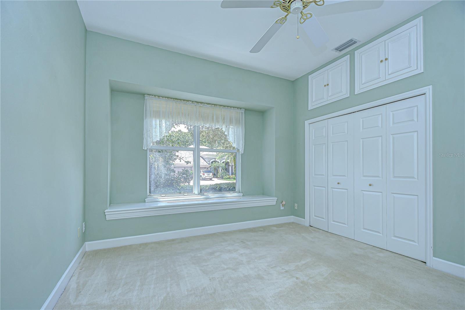 GREY OAKS - Residential