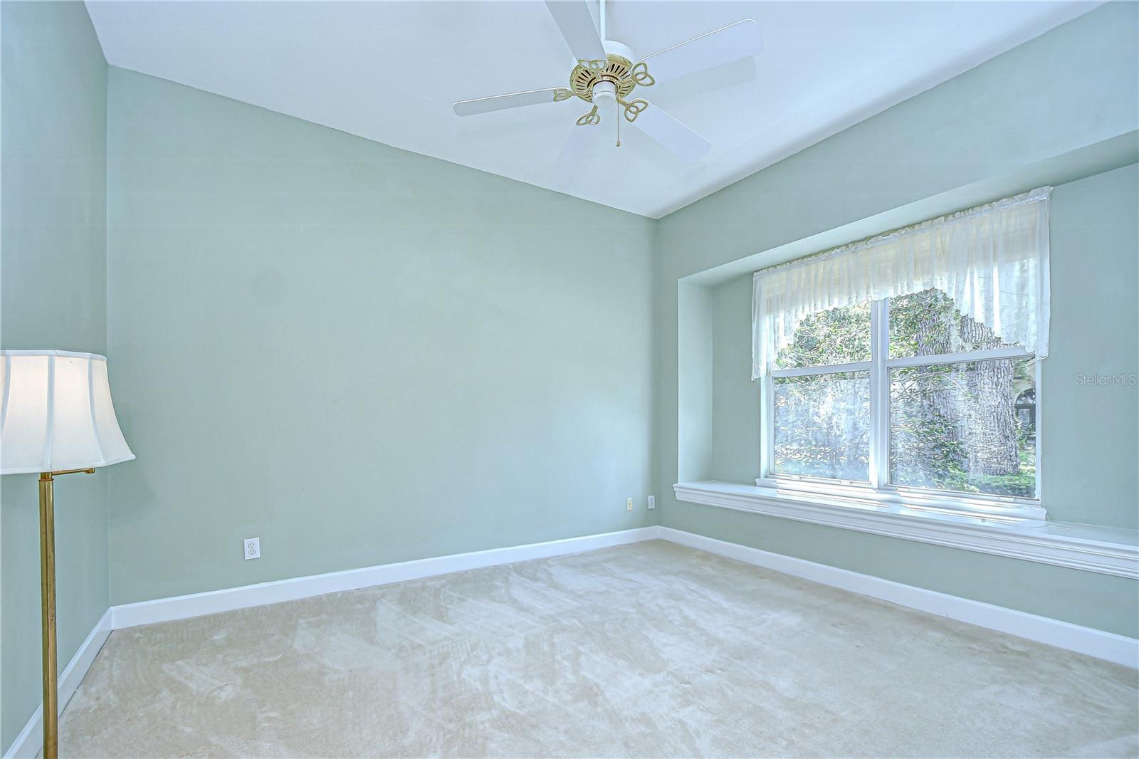 GREY OAKS - Residential