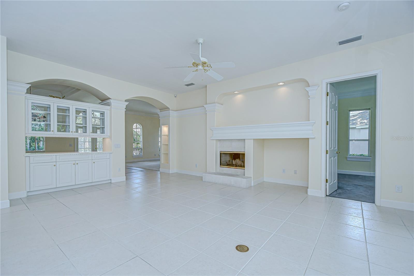 GREY OAKS - Residential