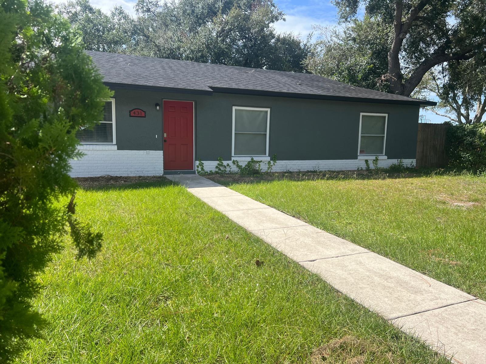 DELAWARE GARDENS - Residential Lease