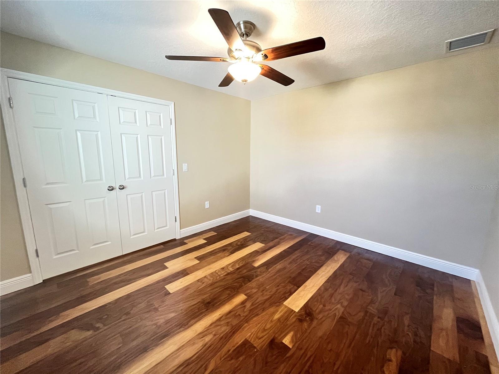 RIDGEVIEW PH 2 - Residential Lease