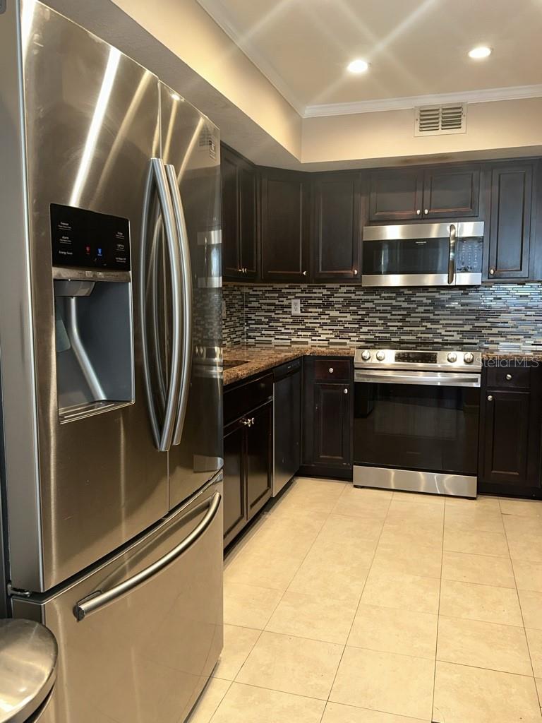 2304 TRIAD LANE 14