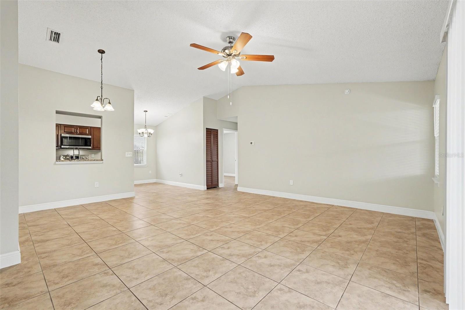 HEATHER LAKES UNIT XIV A - Residential