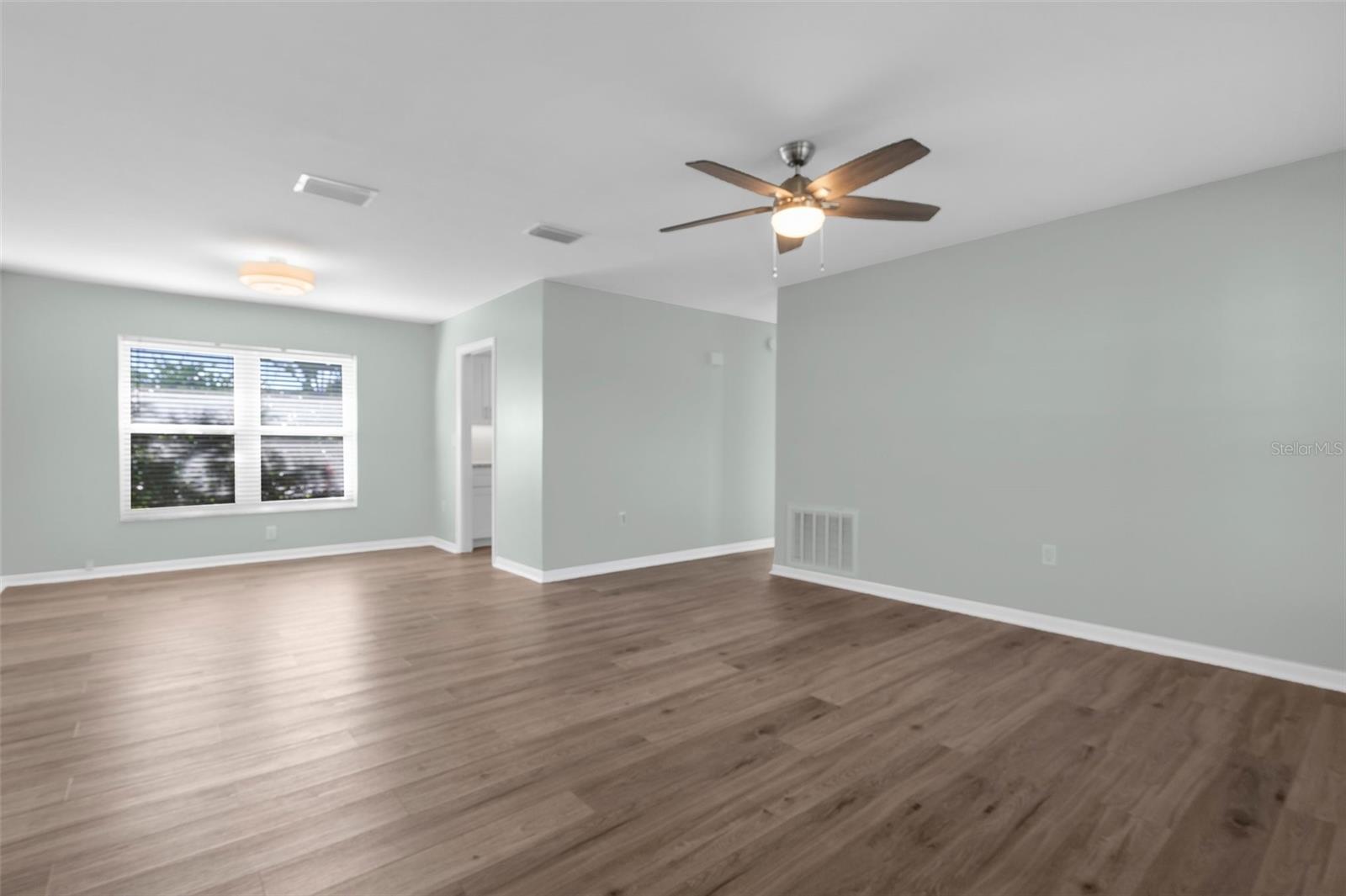 913 64TH STREET W
