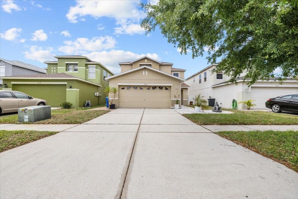 Photo of 12107 Fox Bloom Avenue, Gibsonton, FL 33534 (MLS # TB8371147)