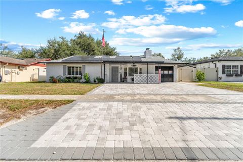 A home in SEFFNER