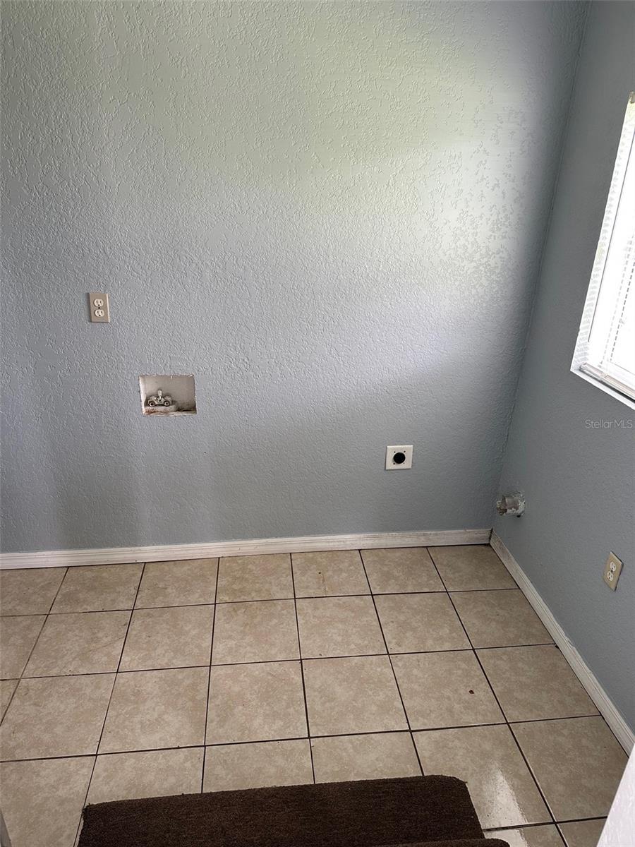 WADSWORTH J R SUB - Residential Lease