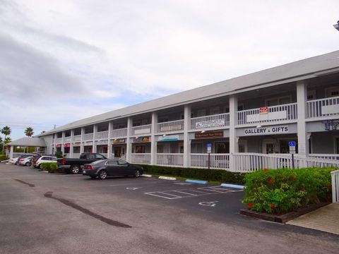 1120 PINELLAS BAYWAY S 202 TIERRA VERDE FL 33715