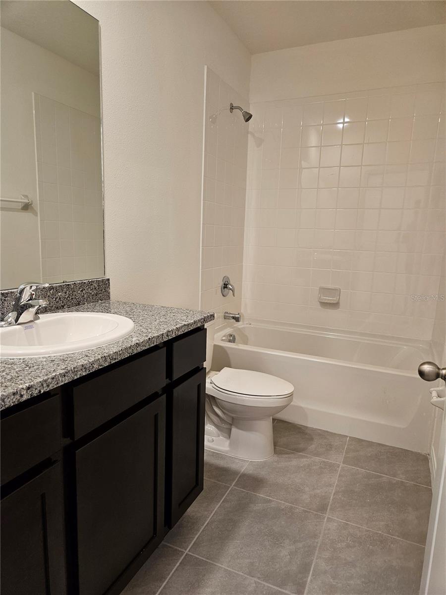 ANGELINE PH 3B-1 - Residential Lease
