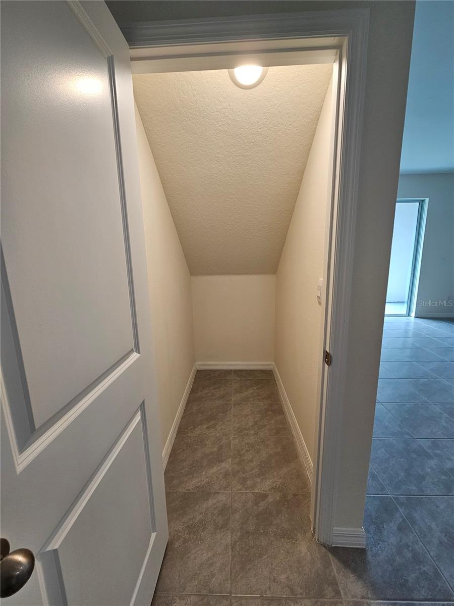 ANGELINE PH 3B-1 - Residential Lease