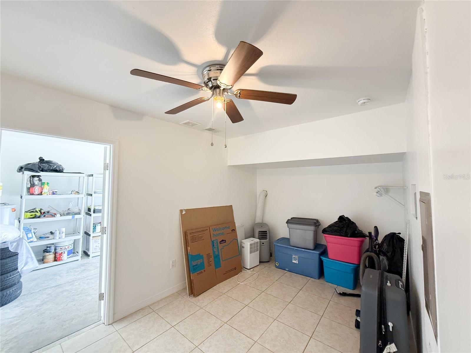 RIDGE/SWAN LAKE - Residential