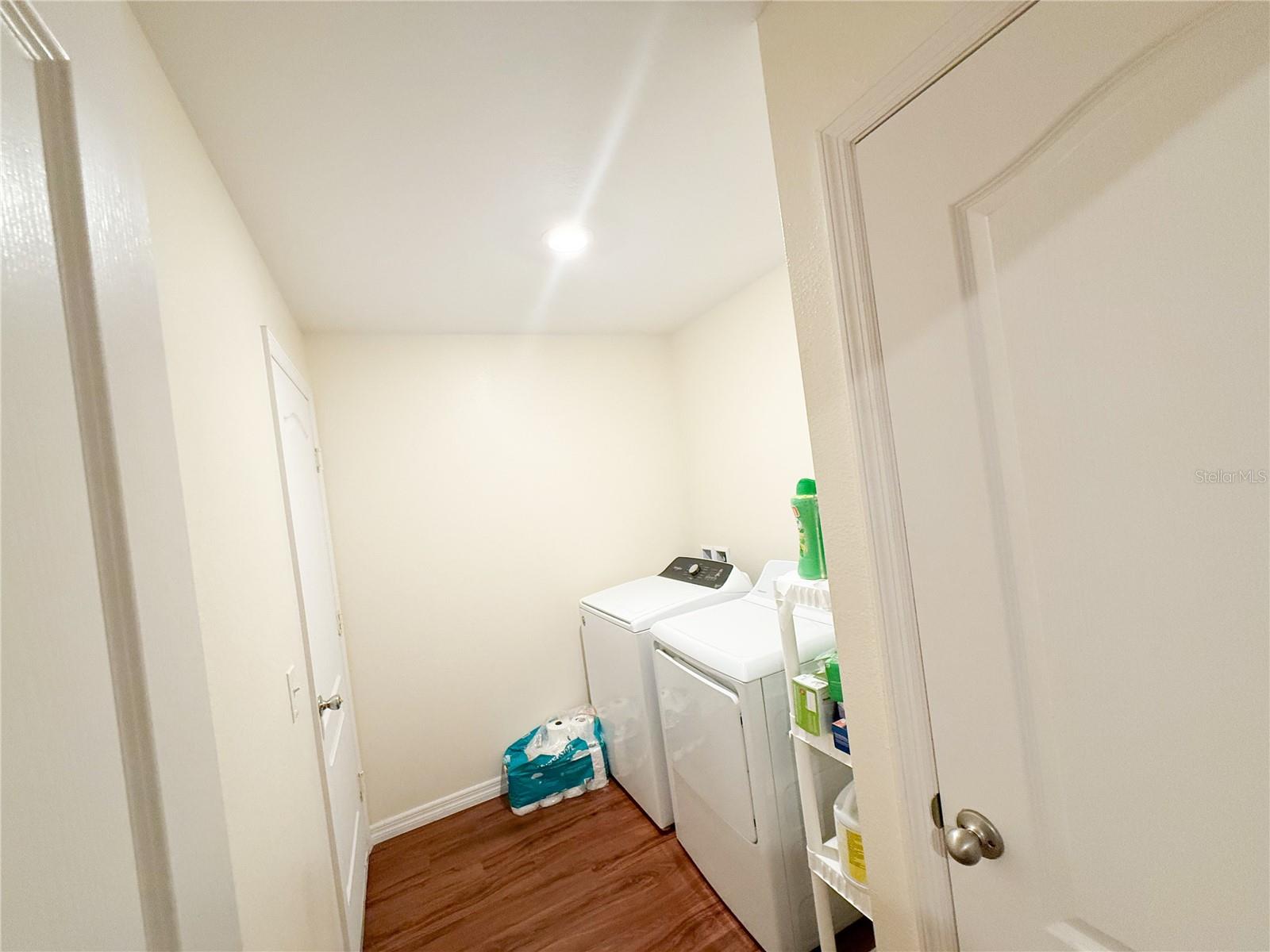 RIDGE/SWAN LAKE - Residential
