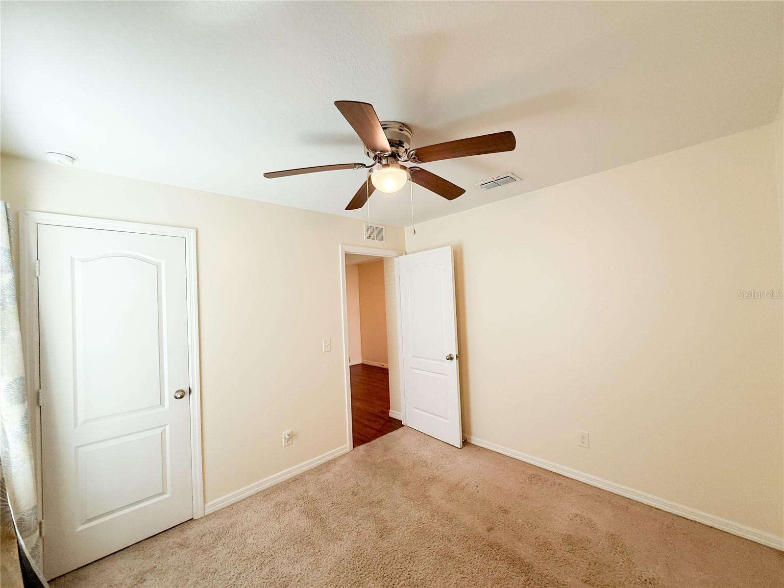 RIDGE/SWAN LAKE - Residential