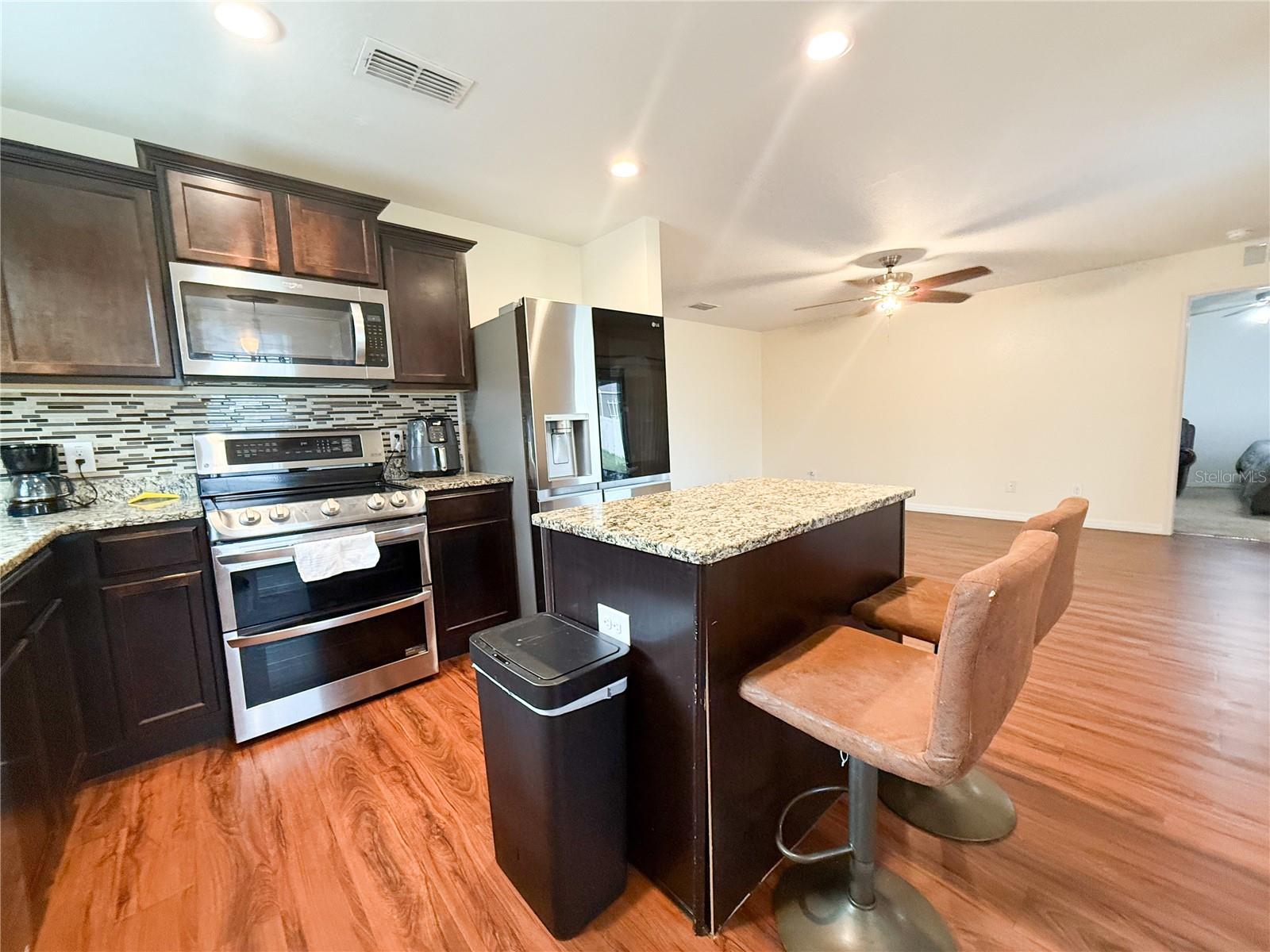 RIDGE/SWAN LAKE - Residential