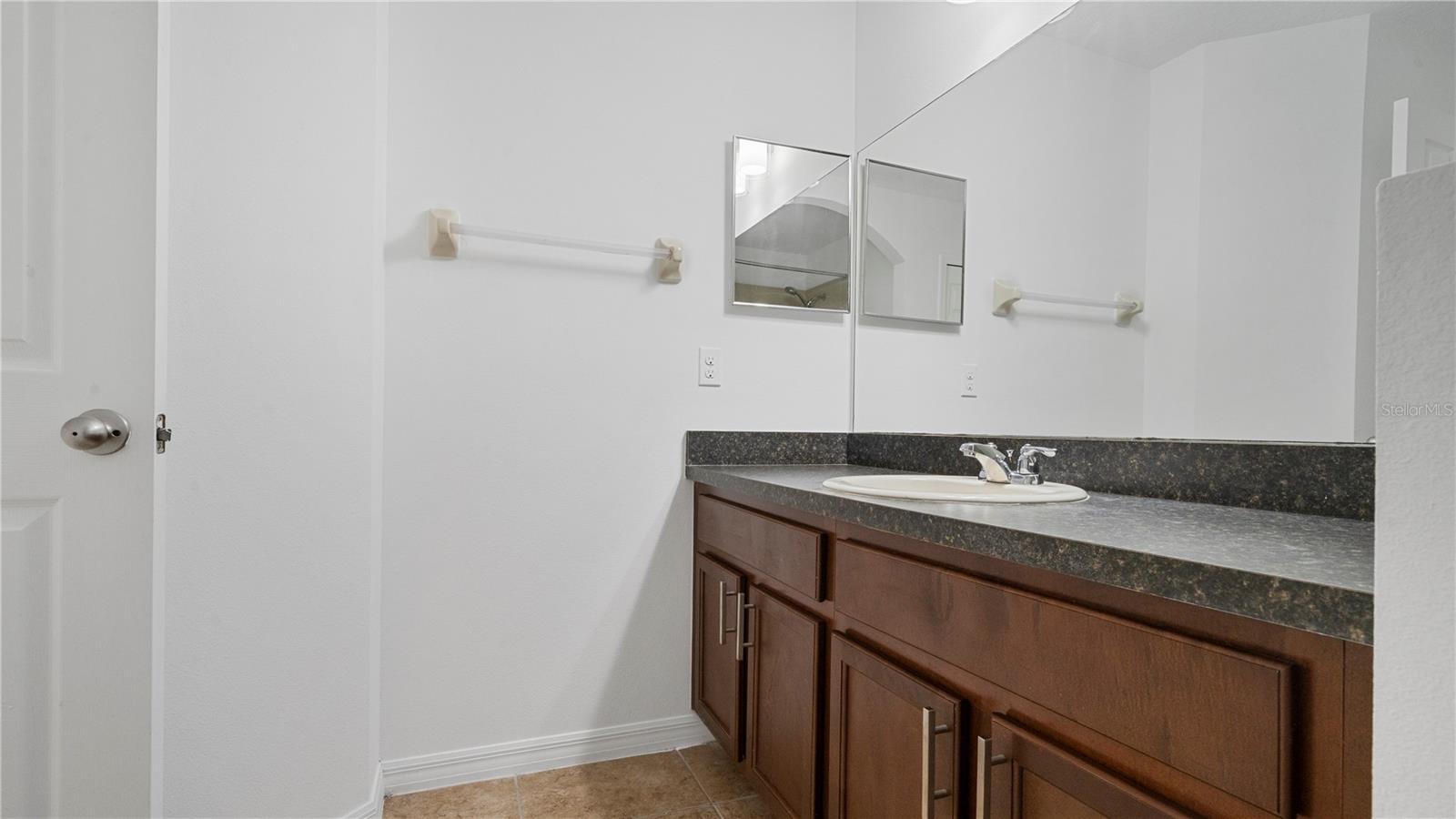 ENCLAVE/MOSS PARK PH 02B - Residential