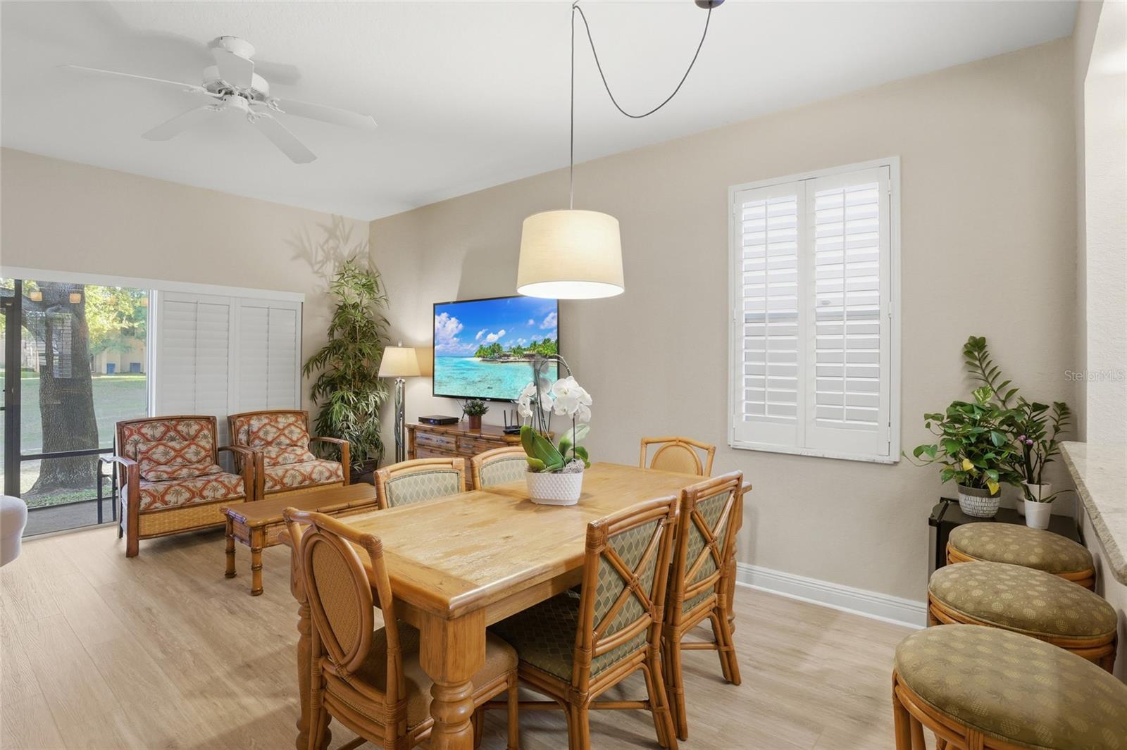 VILLA AT REGAL PALMS CONDO - Residential