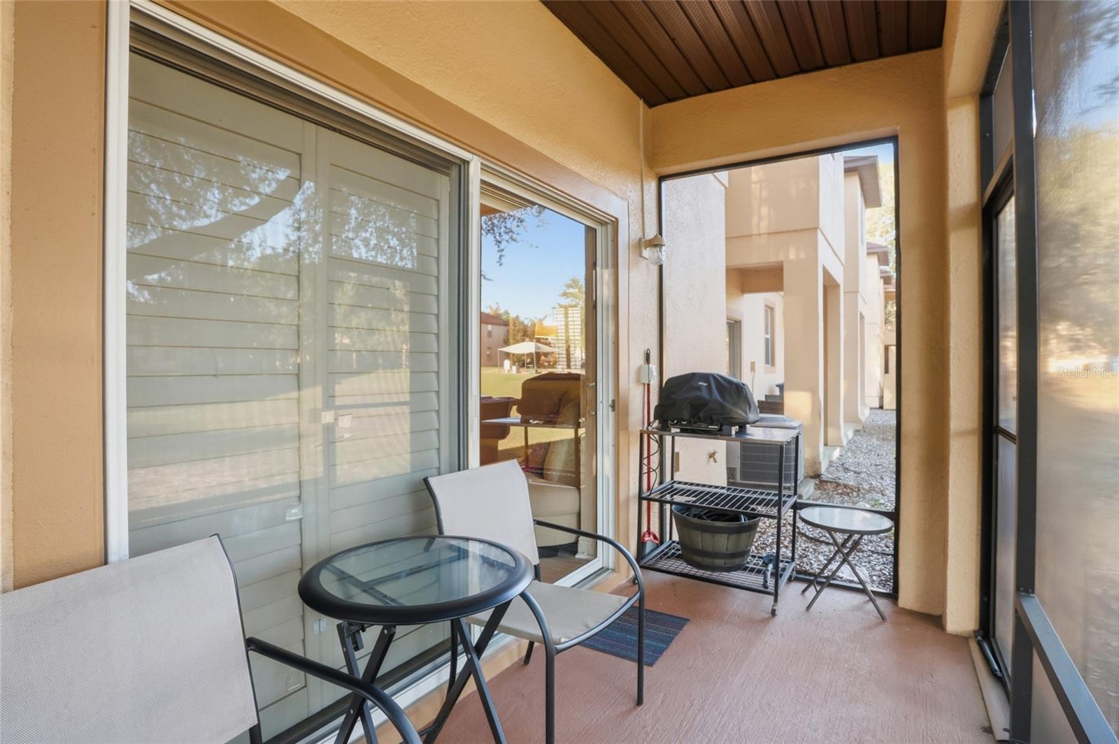 VILLA AT REGAL PALMS CONDO - Residential