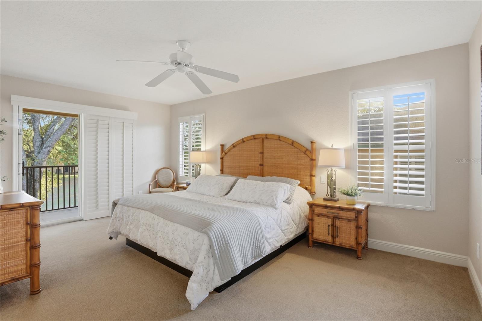 VILLA AT REGAL PALMS CONDO - Residential