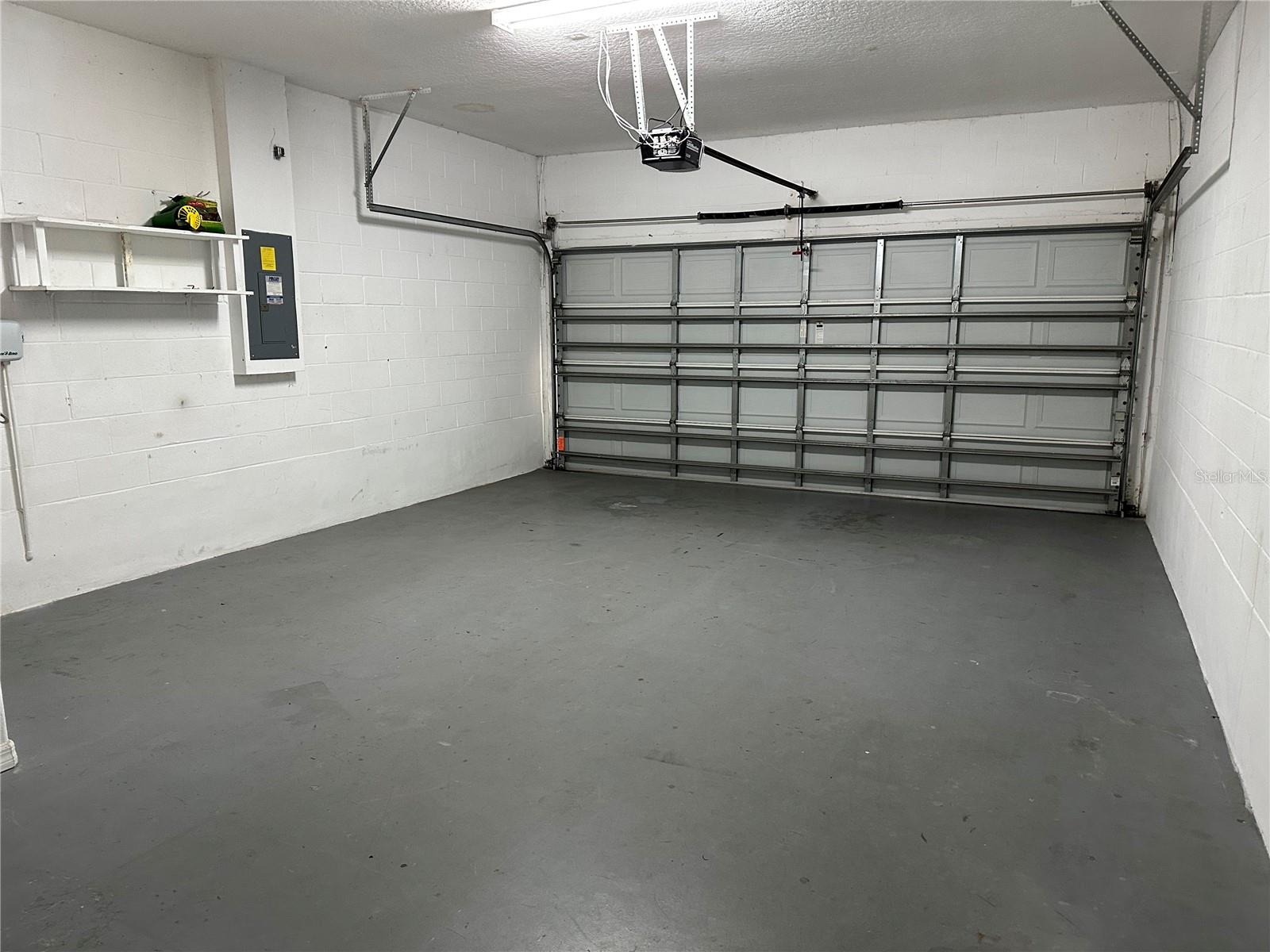 WYNDHAM LAKES ESTATES - Residential Lease