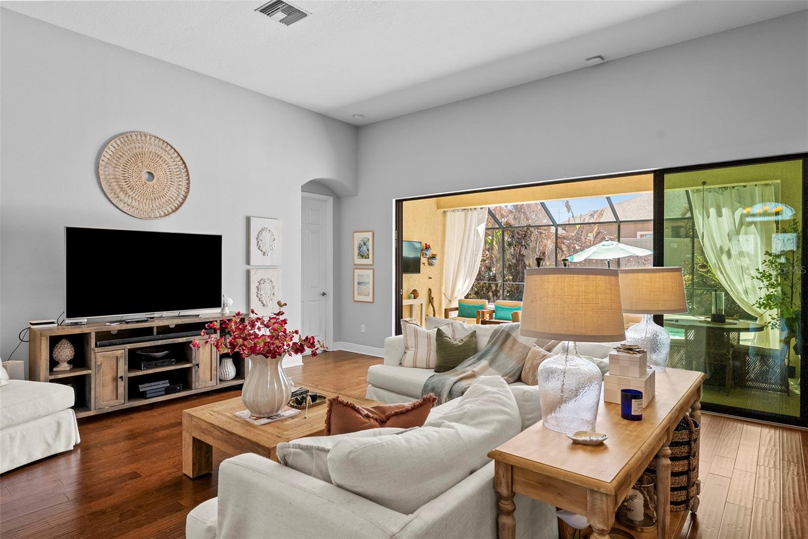 LA COLLINA PH 2A & 2B - Residential