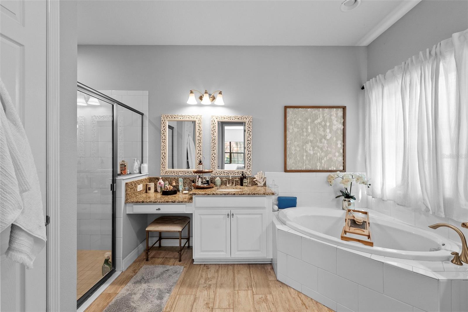 LA COLLINA PH 2A & 2B - Residential