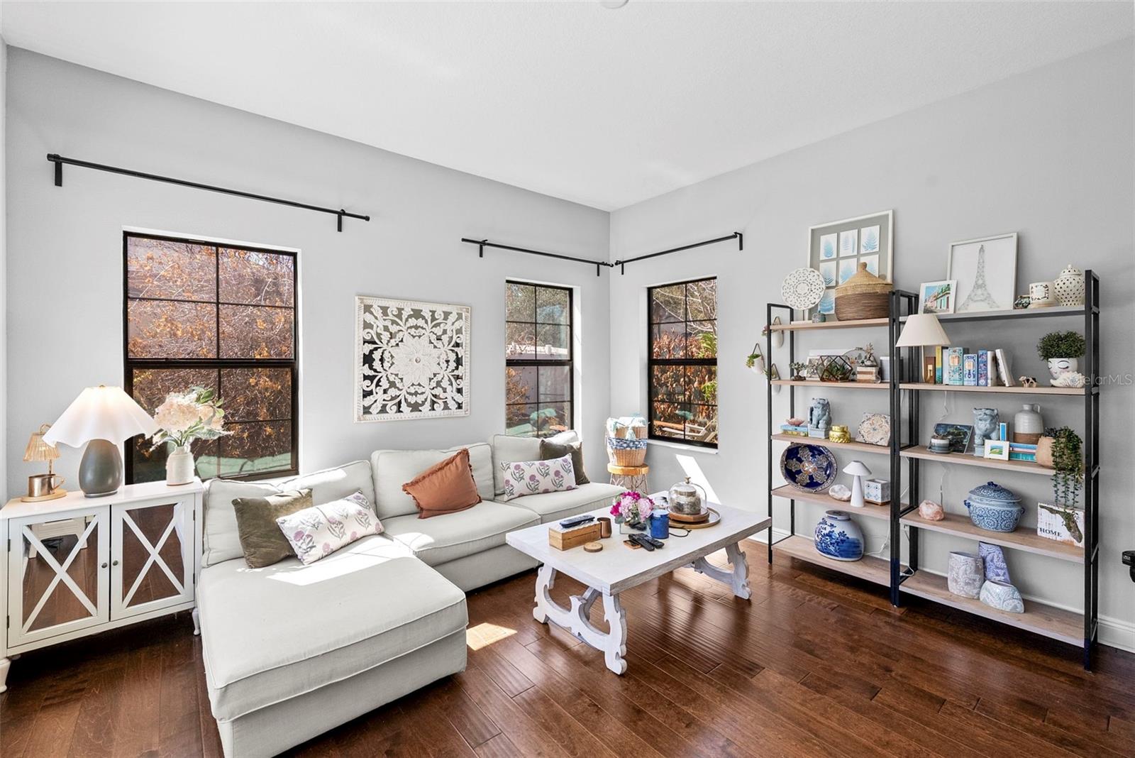 LA COLLINA PH 2A & 2B - Residential