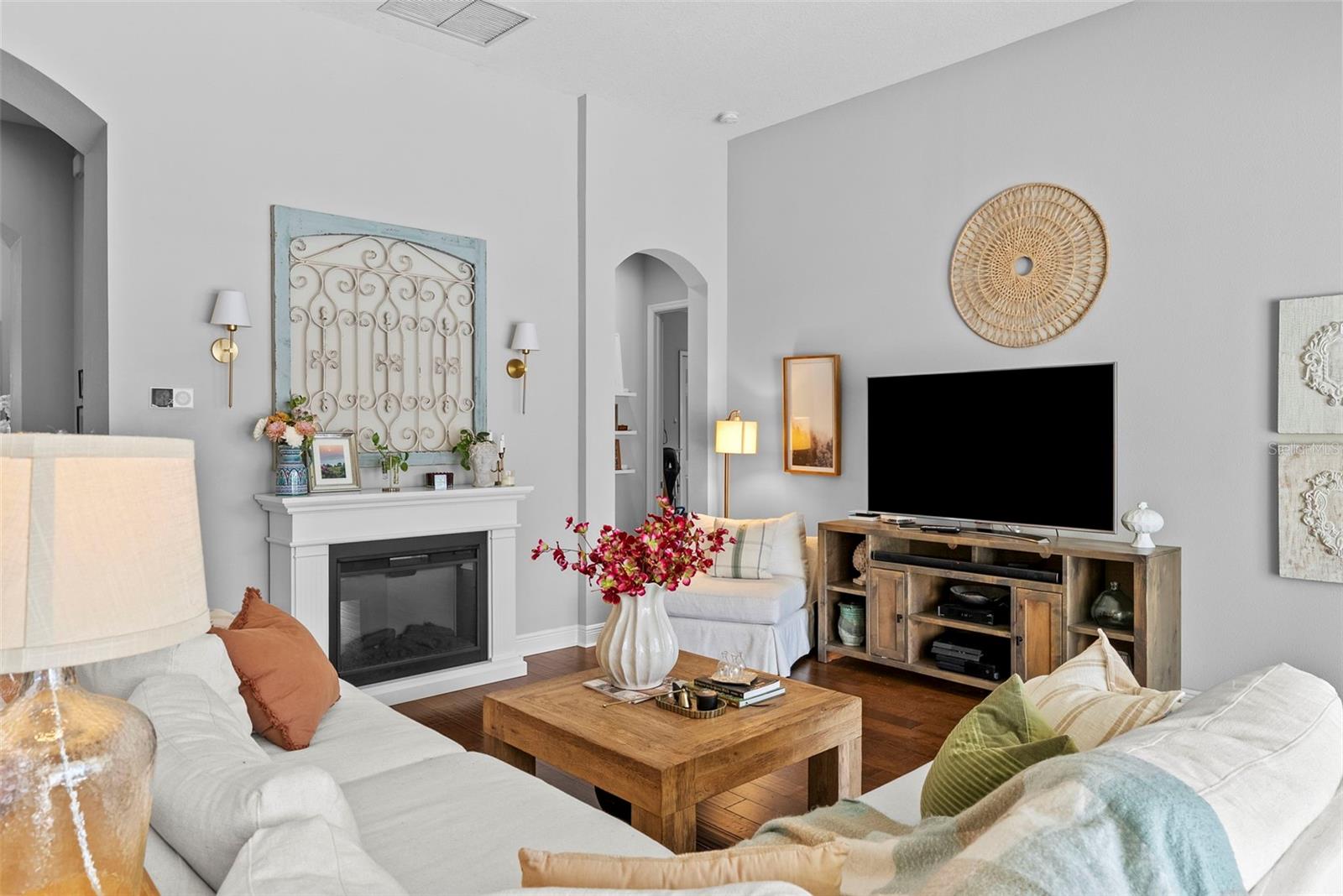 LA COLLINA PH 2A & 2B - Residential