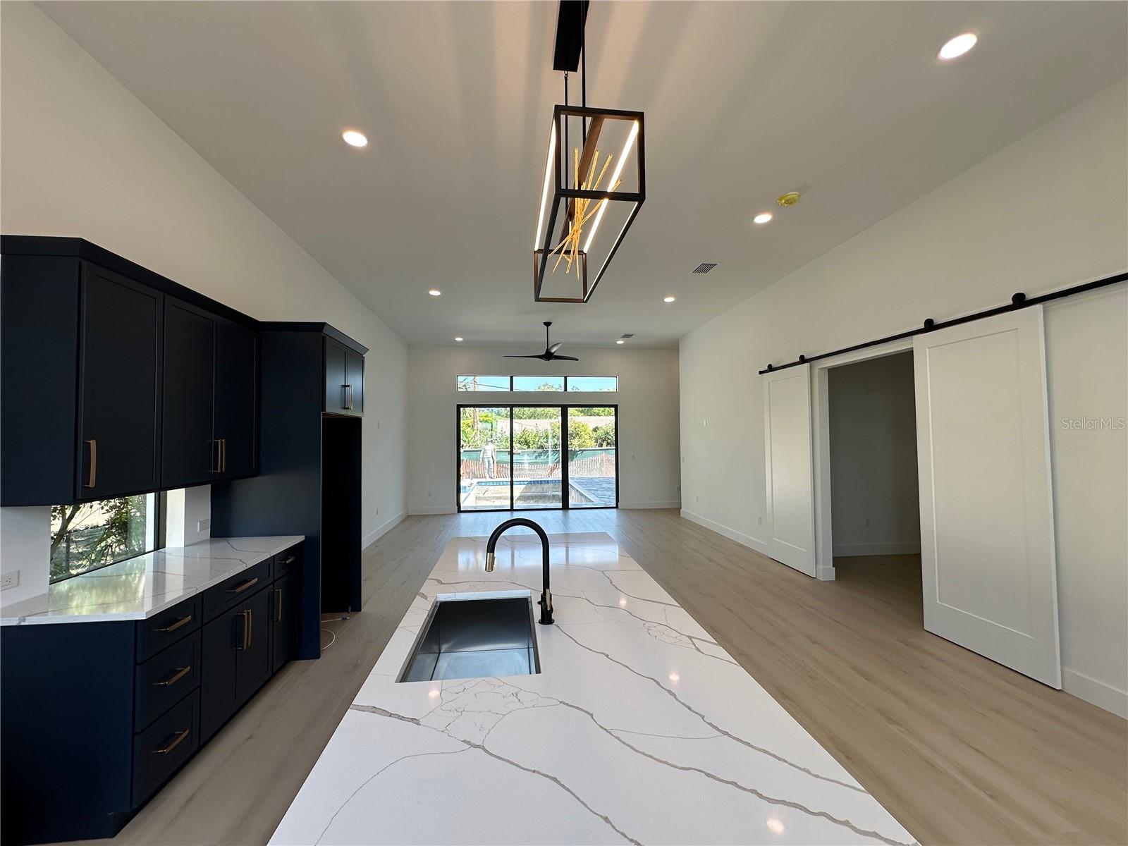 GROVE LAWN REP - Residential