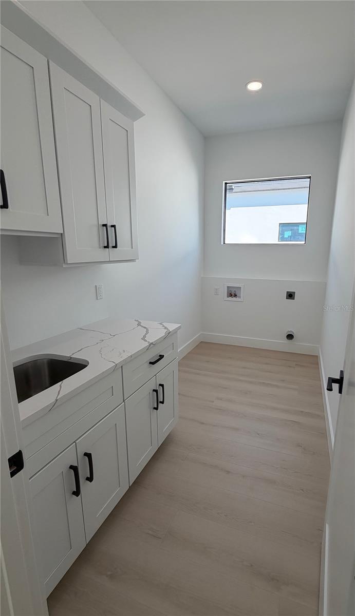 GROVE LAWN REP - Residential