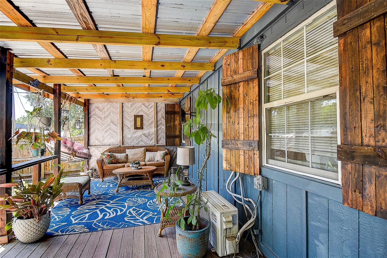 7033 CREEK DRIVE