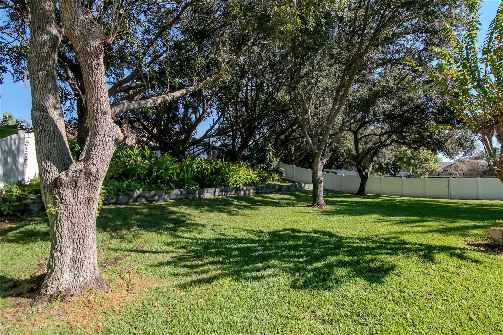 TWIN LAKES PARCELS D1 D3 & E - Residential