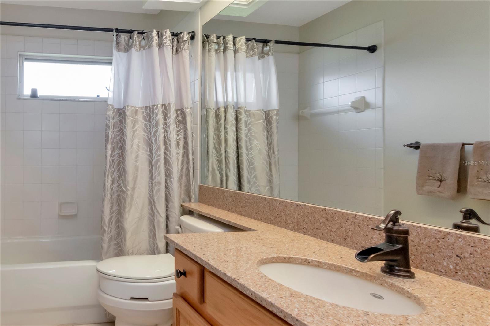 TWIN LAKES PARCELS D1 D3 & E - Residential