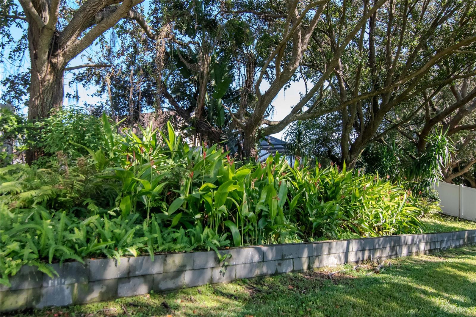 TWIN LAKES PARCELS D1 D3 & E - Residential