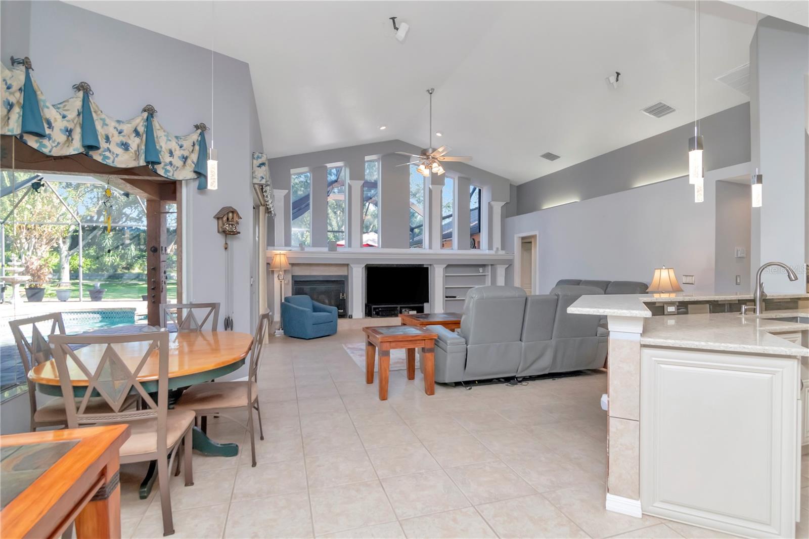 TWIN LAKES PARCELS D1 D3 & E - Residential