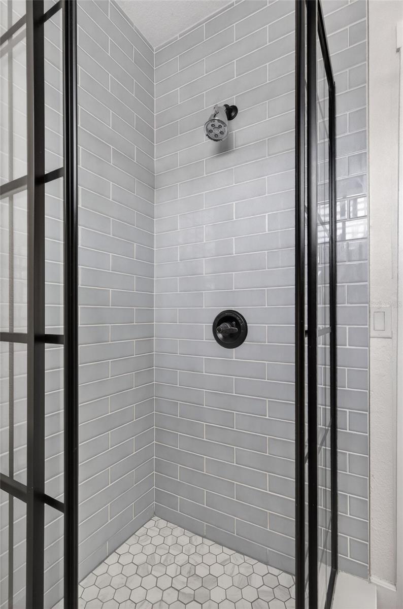 SPETH J B FIRST ADD - Residential