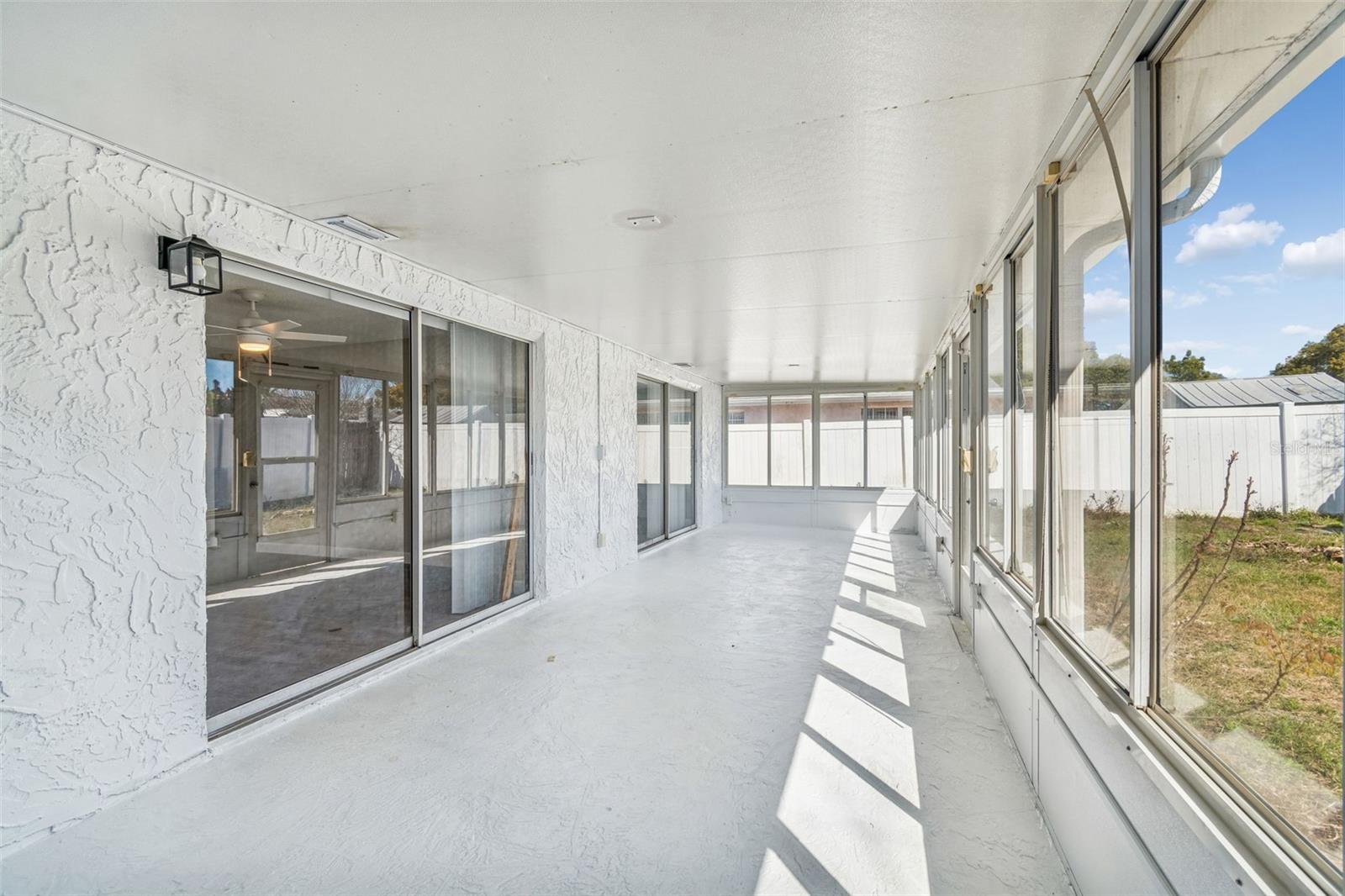 REGENCY PARK - Residential