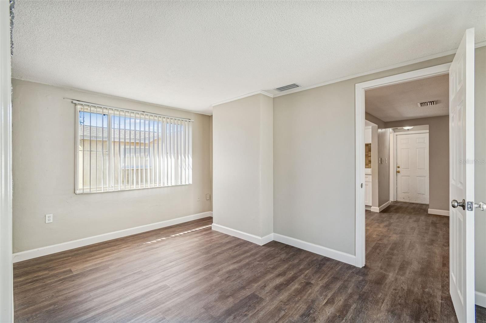 REGENCY PARK - Residential