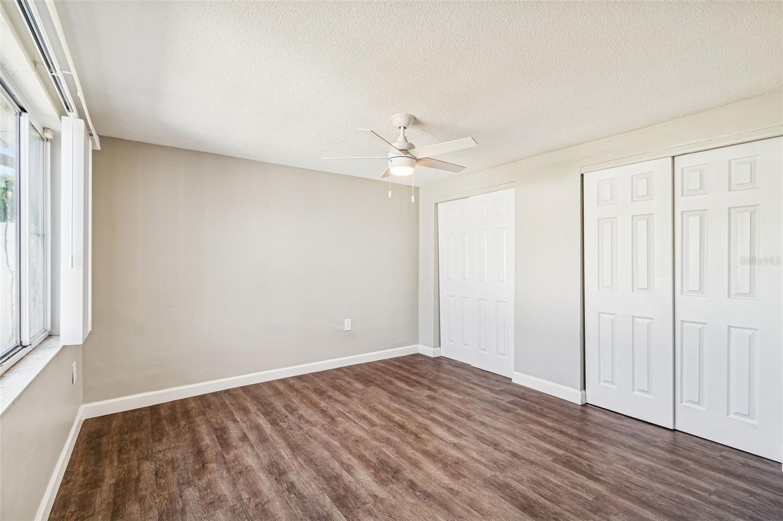 REGENCY PARK - Residential