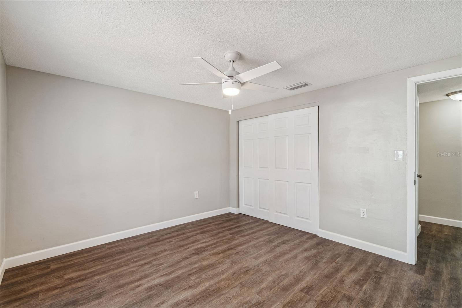 REGENCY PARK - Residential