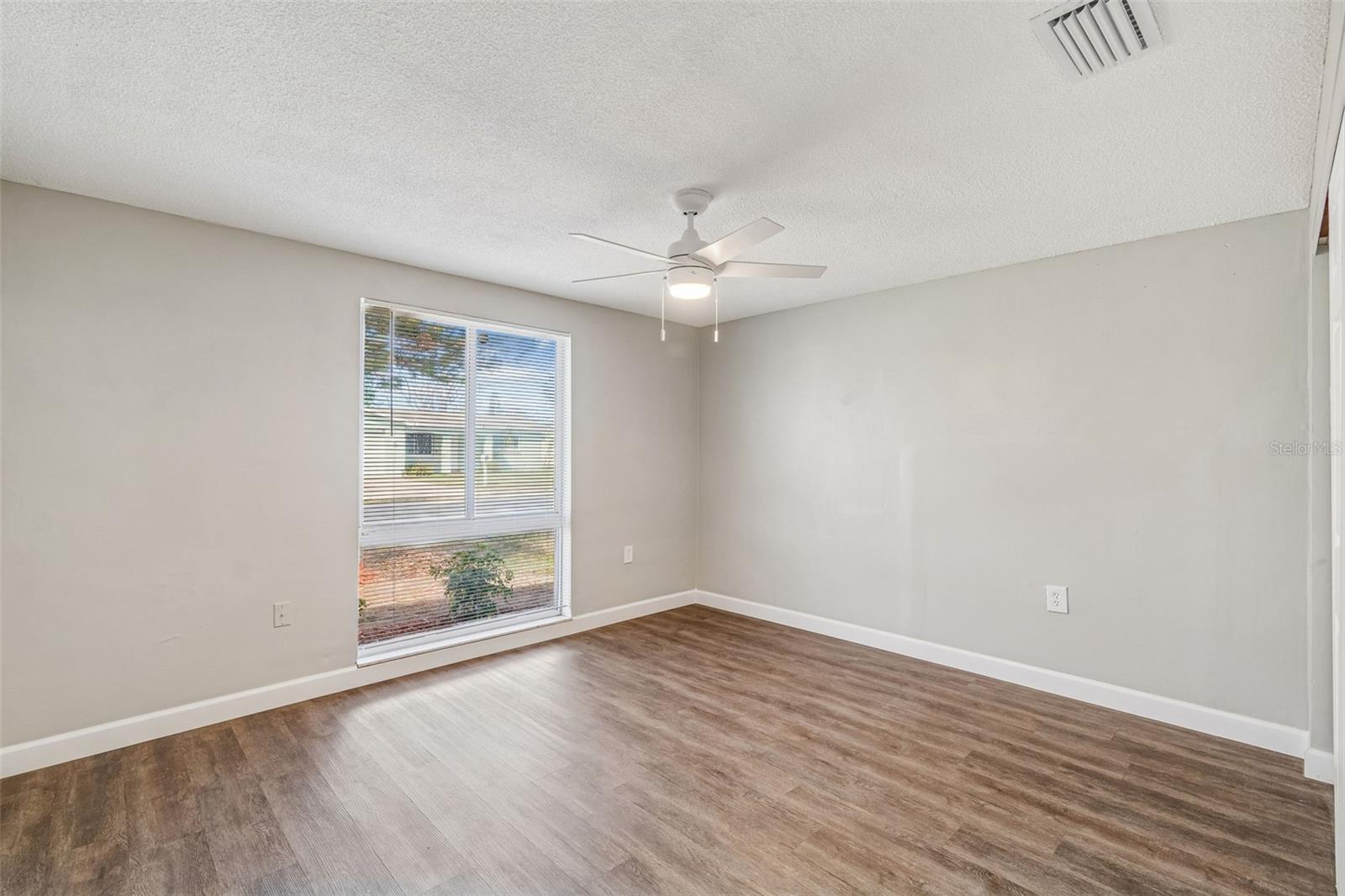 REGENCY PARK - Residential