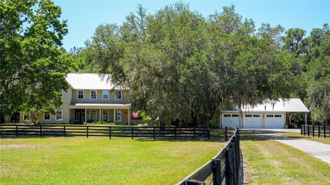 Photo of 15620 NW Highway 225, Reddick, FL 32686 (MLS # OM726176)