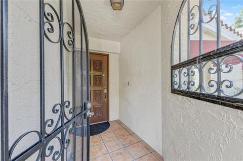 6101 34TH STREET W 11G BRADENTON FL 34210