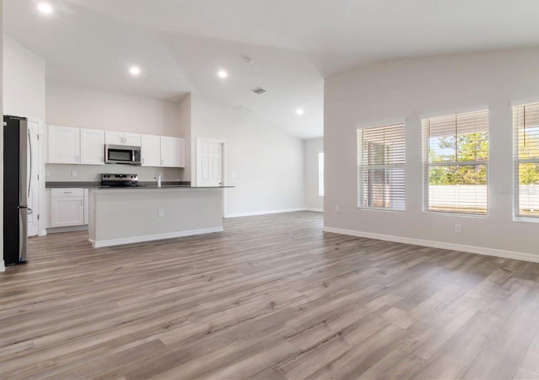 2304 CANYON OAK DRIVE