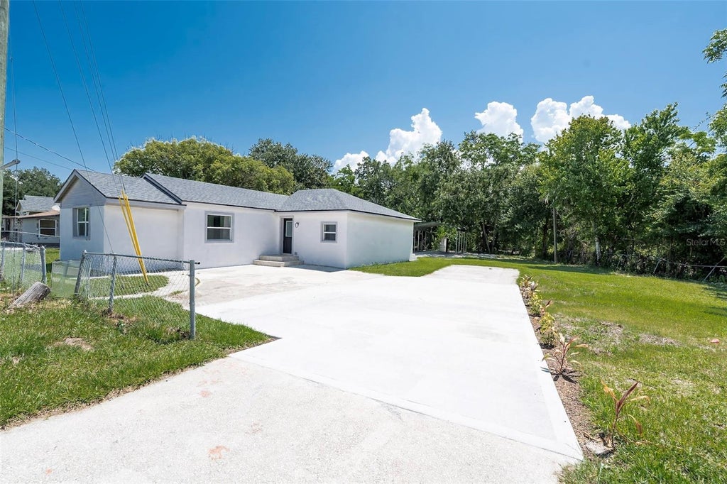 Photo of 689 Bethune Avenue, Winter Garden, FL 34787 (MLS # O6421715)