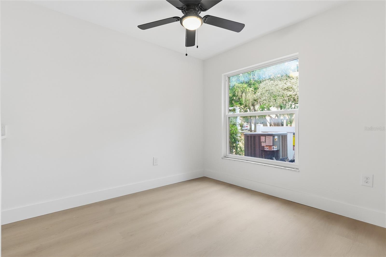 WILLIAMSBURG CONDO - Residential