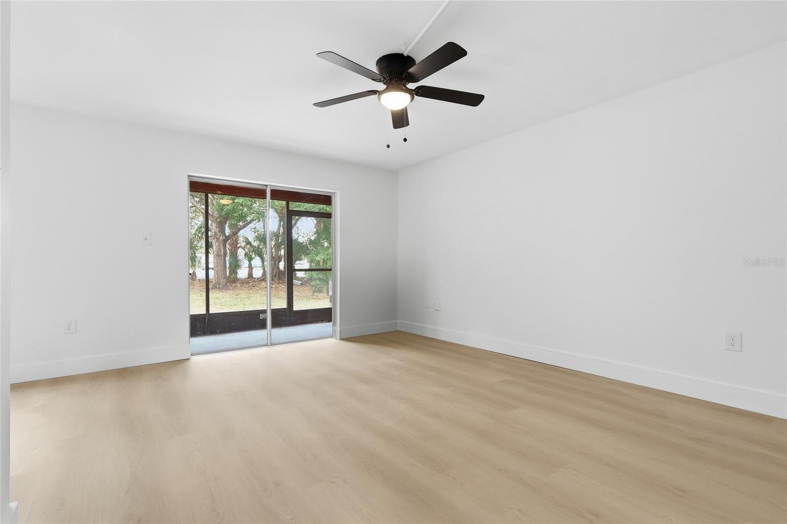 WILLIAMSBURG CONDO - Residential